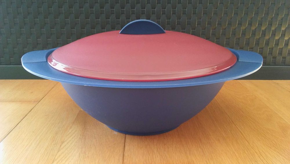 Tupperware 4.5L Casserole Dish424544351520696320