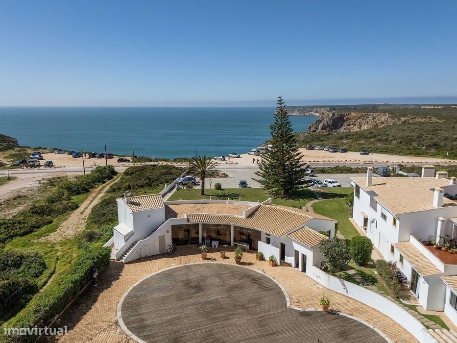 Espaço Comercial Atualmente Explorado Como Restaurante