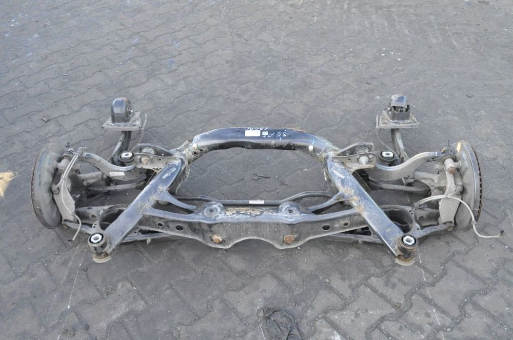 LEON III CUPRA ZAWIESZENIE BELKA TYŁ 5Q0505235J