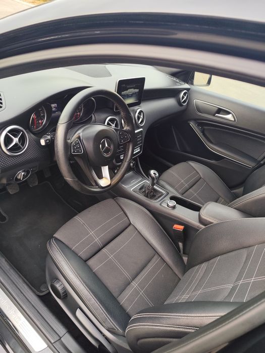 Mercedes A160d AMG Line — photo 4