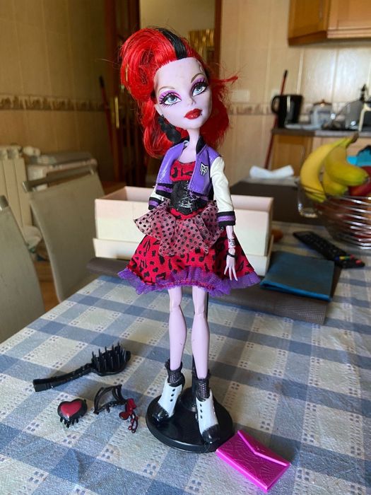 Monster High original Operetta, com acessórios incluídos