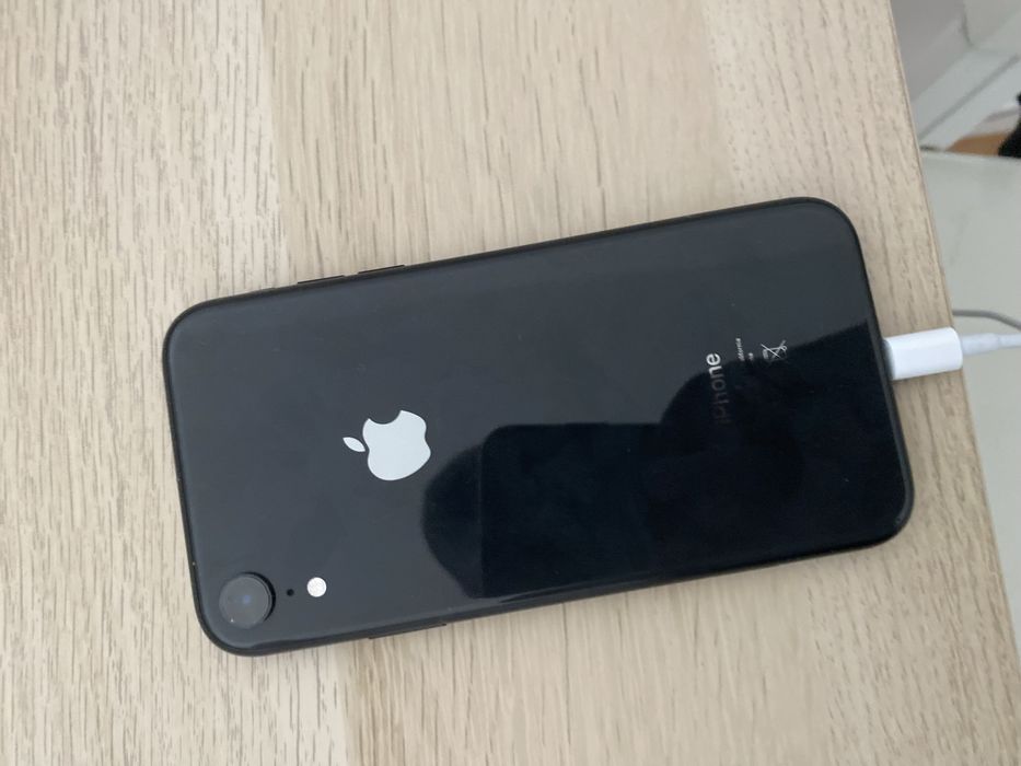 iPhone X 64GB – Como novo