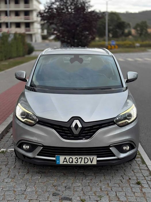 Renault Scenic 1.5dCi - 7 Lugares