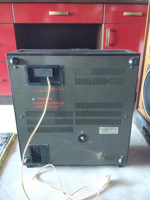 Электроника 004 К стерео  в отличном состоянии