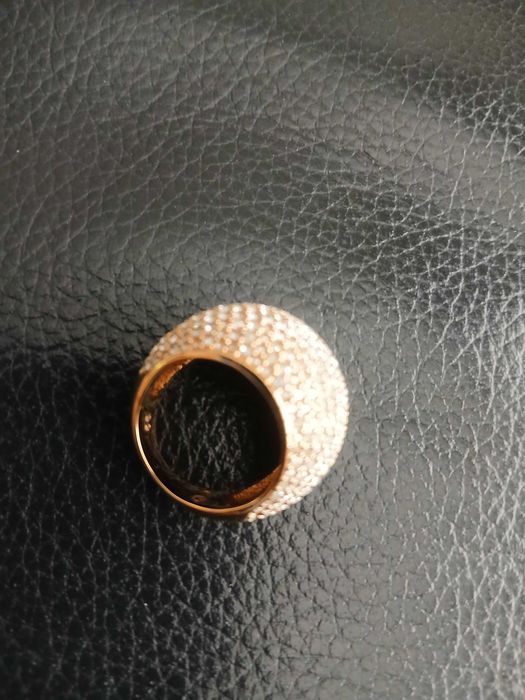 Anel Swarovski dourado