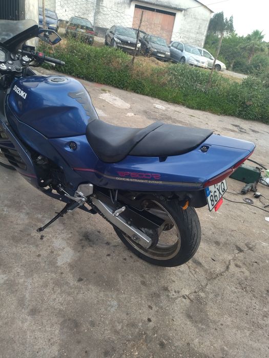 Suzuki RF 600R TROCO POR MOTO 125cc