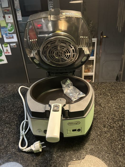 Fritadeira sem óleo Delonghi Multifry Fh1163,(2L)