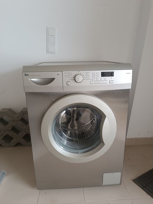 Máquina de lavar roupa TEKA