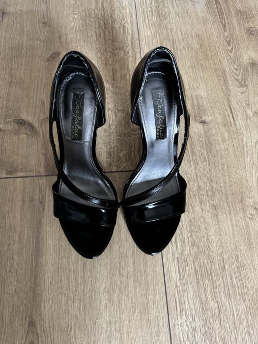 Sandały lakierowane damskie ZARA roz. 38