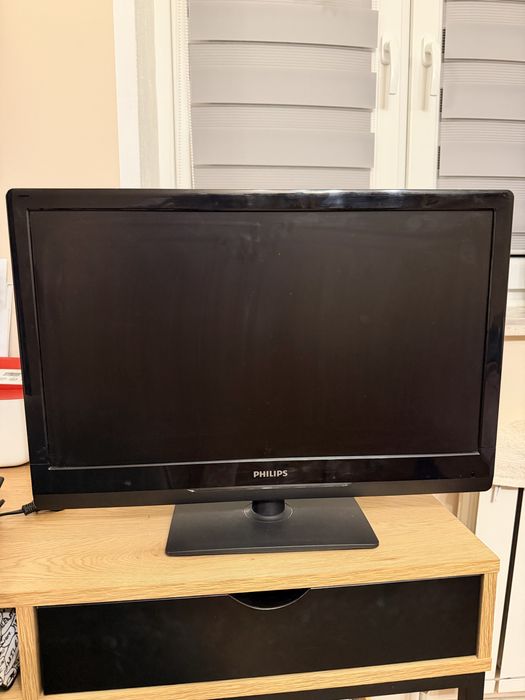 Telewizor Philips 22c cale