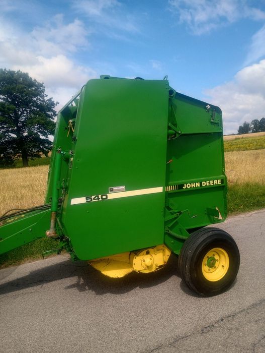 Prasa rolująca John Deere 540 / 545  super stan!