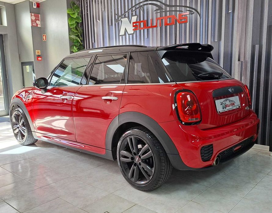 MINI ONE JOHN COOPER WORKS