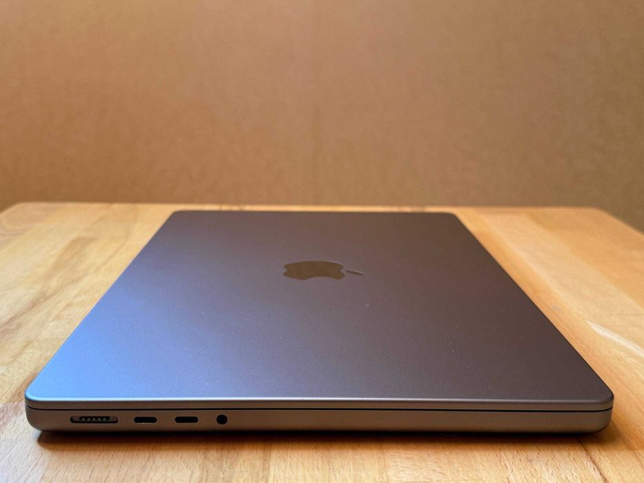 MacBook Pro 14 2021 16 512 m1 pro