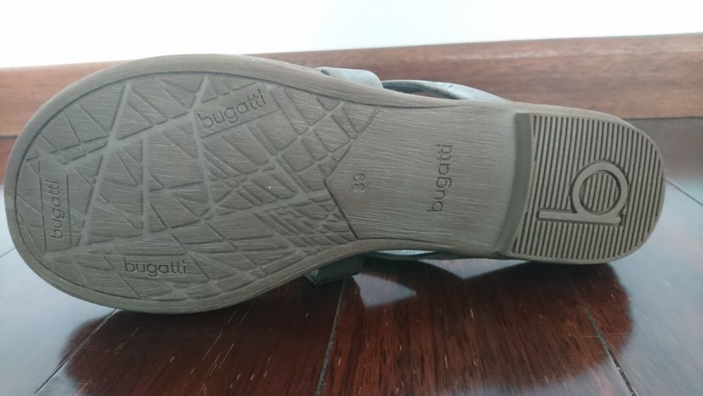 Bugatti klapki Jasmin Goat /Nubuk