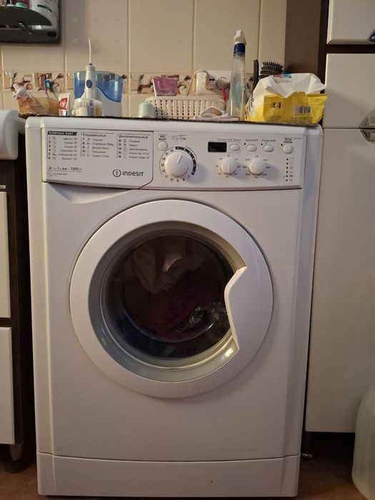 Продам стиралку Индезит