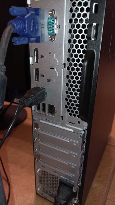 Zestaw komputerowy Lenovo M920S Intel i5-9500 8GB 256GB SSD