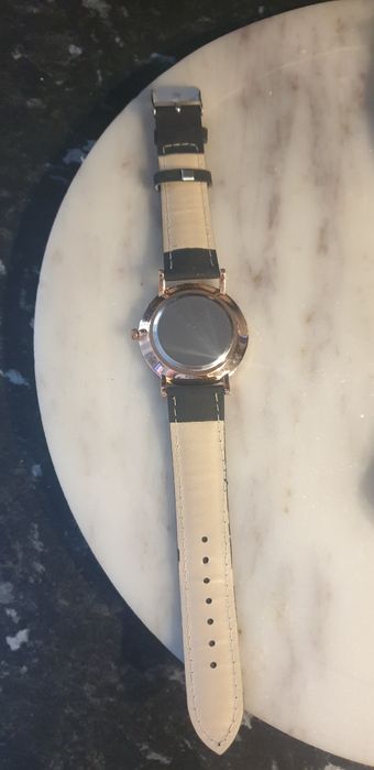 Zegarki nowe damskie