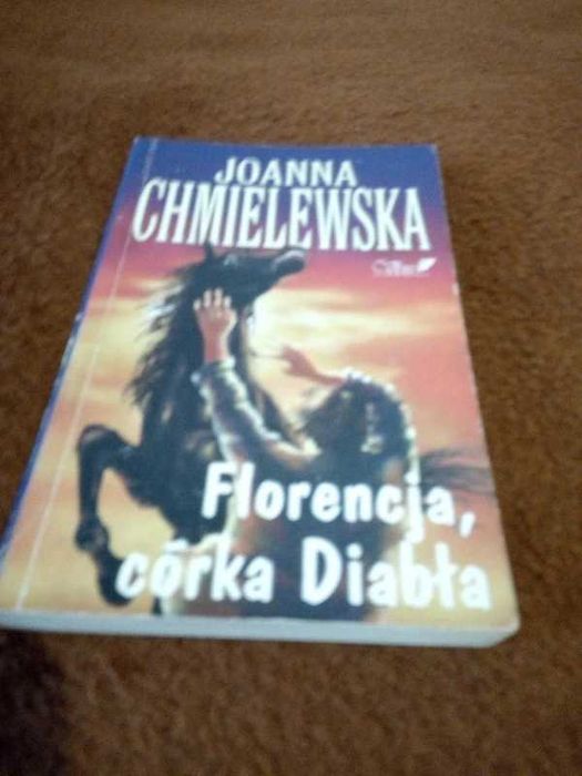 Florencja córka Diabła Joanna Chmielewska ,kryminał