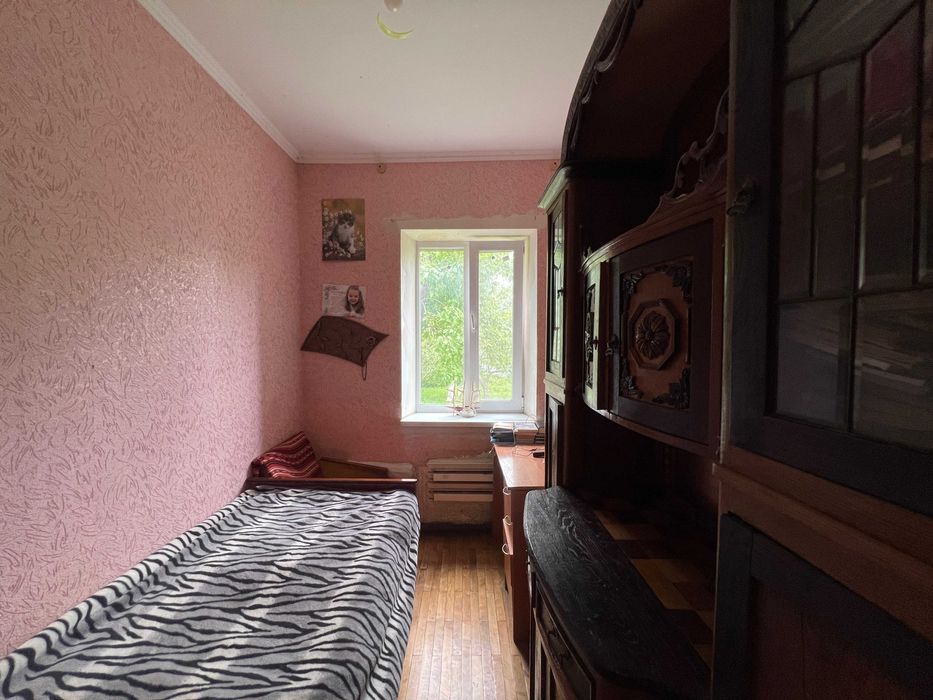 Капітальний будинок в місті Яготин - 5 кімнат, Є ВІДЕООГЛЯД