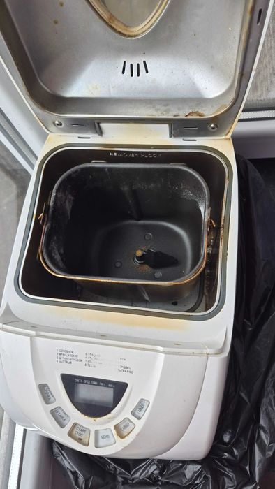 Хлебопечь Binaton