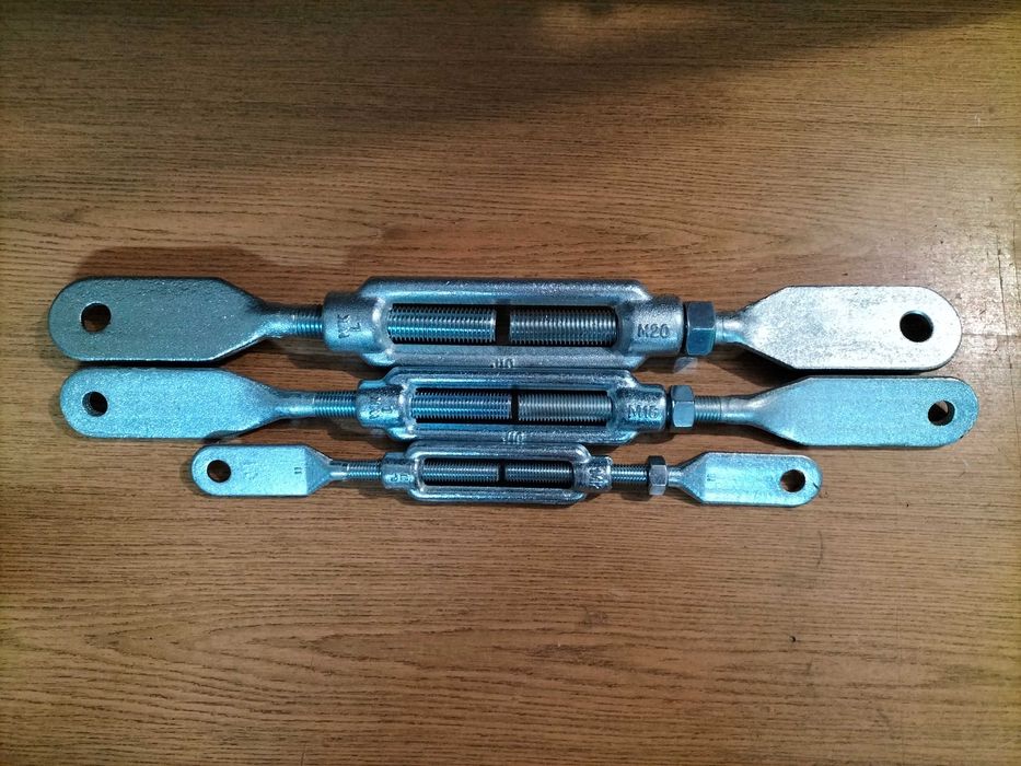 Śruby rzymskie z płaskimi końcówkami DIN 1480