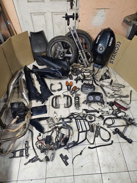 Yamaha XJ 600 S Diversion części owiewka bagażnik amortyzatory lagi