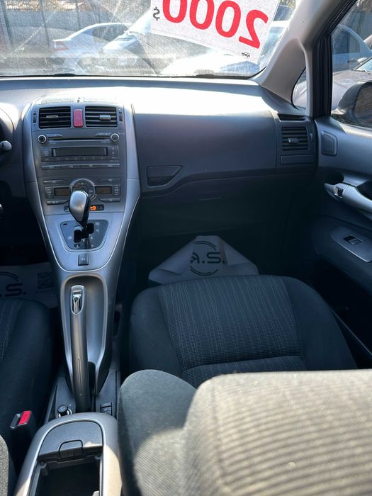 Продам Toyota Auris 2008 рік можлива розстрочка,кредит,обмін!