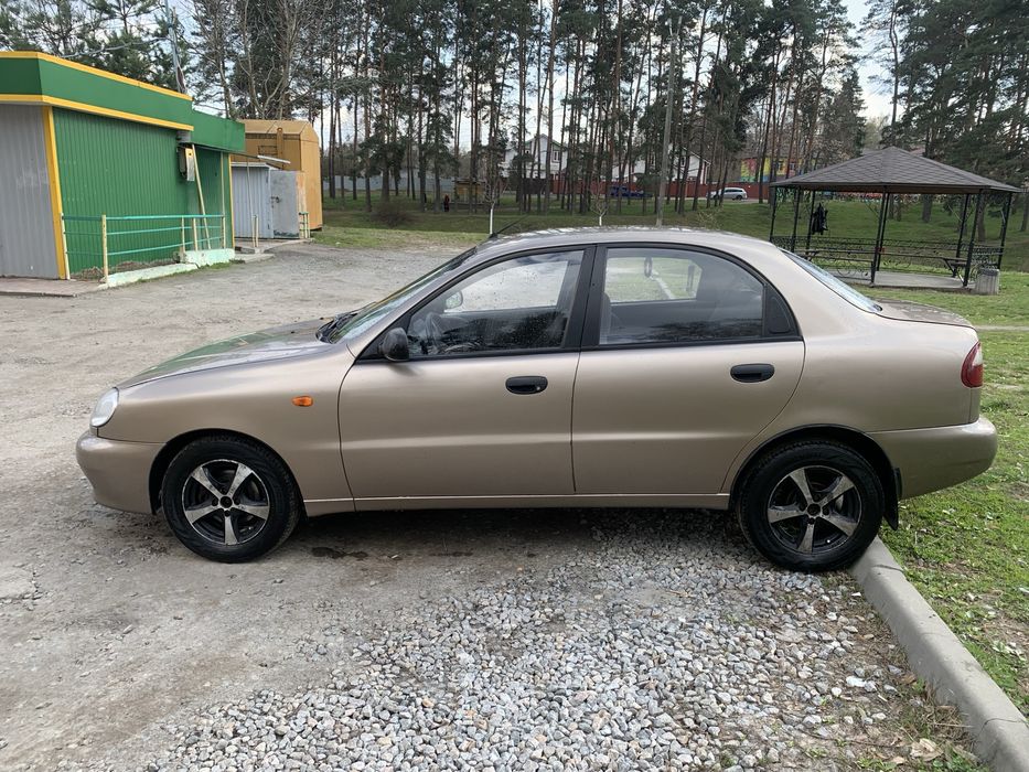 Ланос 1.6 16 клапанний
