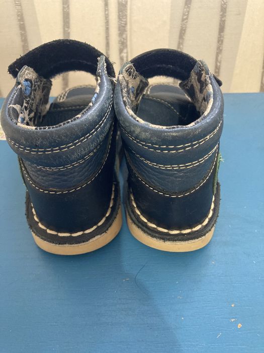 Шкіряні ботінки KicKers 24 розм