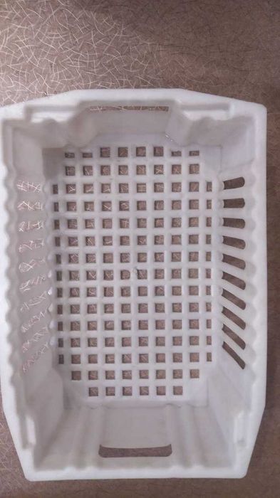 Винная бутылка без этикеток