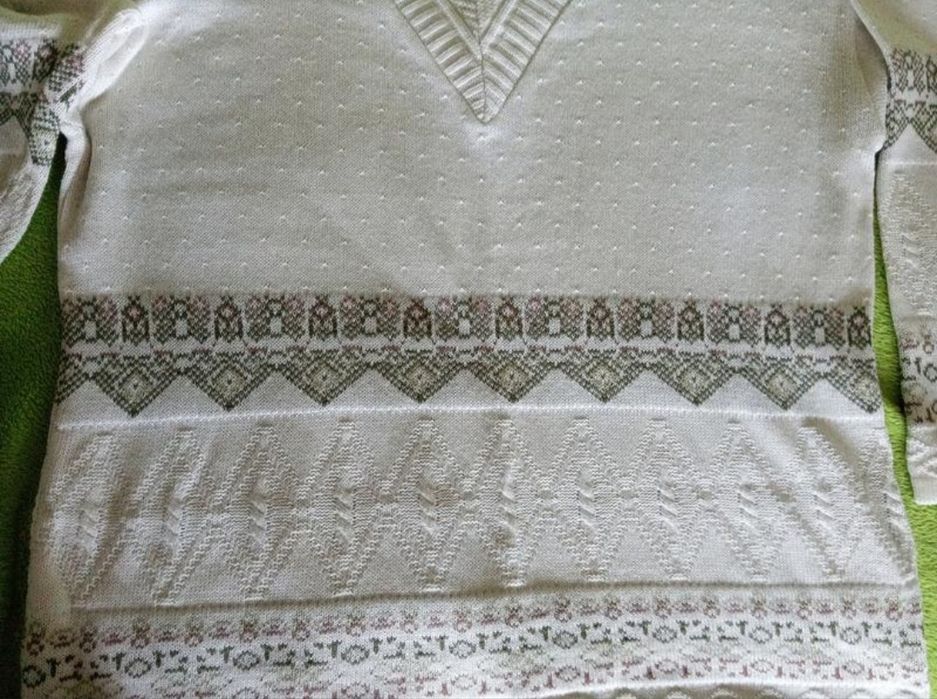 Светр 58 р. 40% бавовни 15% льону