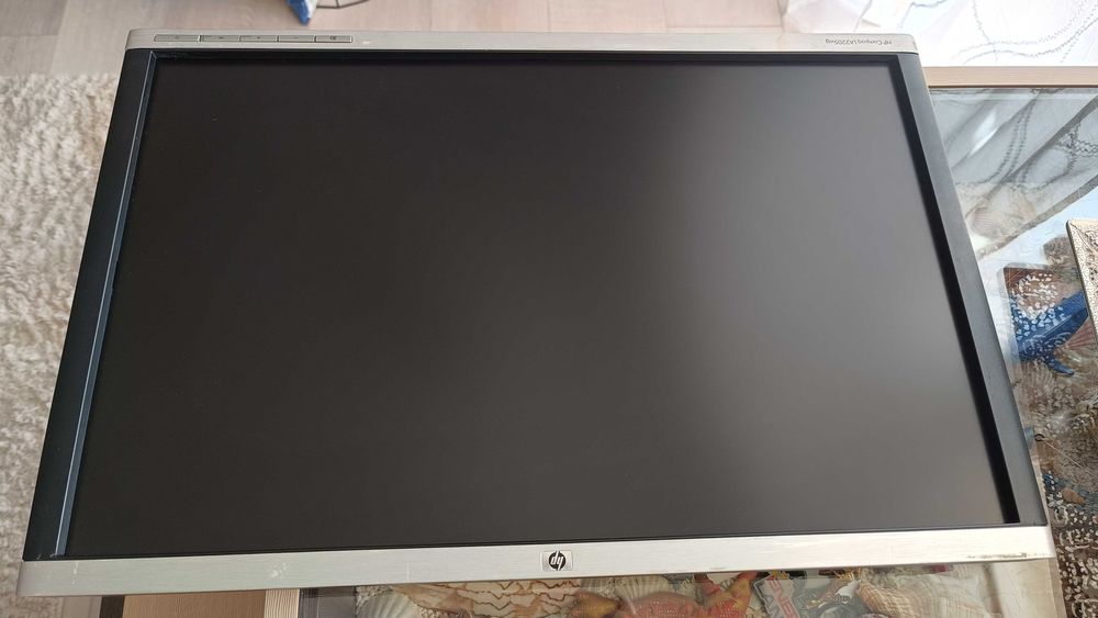 Monitor HP LA2205WG