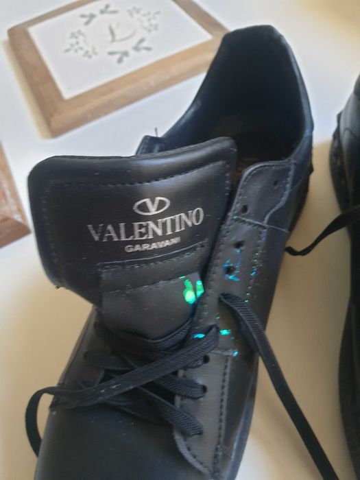 Buty sportowe damskie,z polyskujacymi elementami