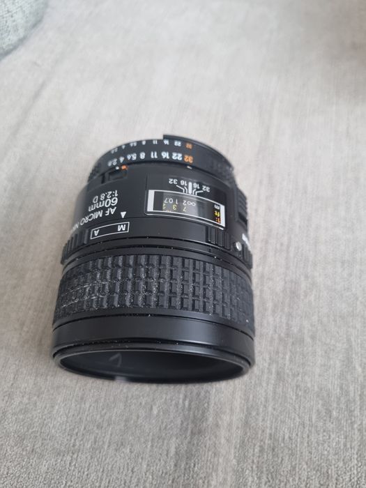 Lente AF Micro Nikkor 60mm f/2.8D