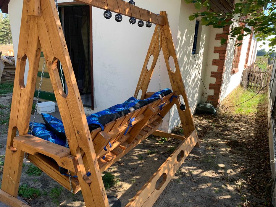 Huśtawka ogrodowa drewniana ręczna solidna robota  - nowa