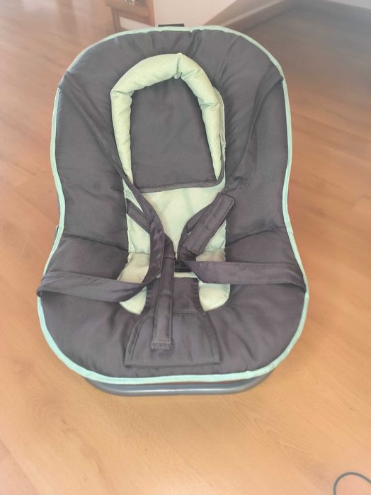 Espreguiçadeira de Bebé - Conforto e Segurança para o seu Pequeno