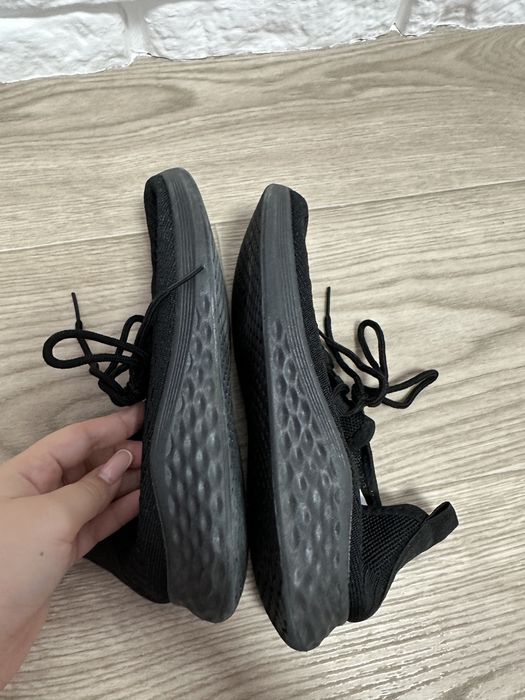 Продам кросівки з сітки 36-37р