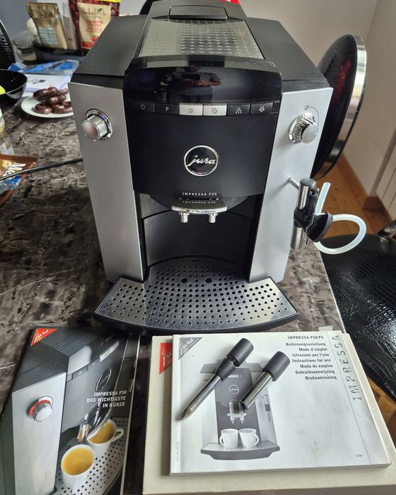 Jura Impressa F50 ekspres do kawy