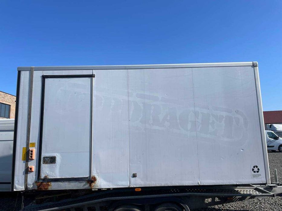 Мебельна будка, кузов Mercedes-Benz Sprinter.