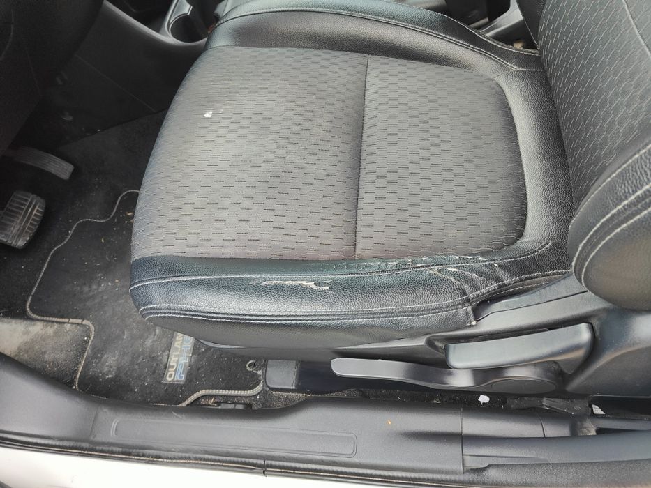 Mitsubishi Outlander PHEV Instyle 4WD 2013— Híbrido Plug-in