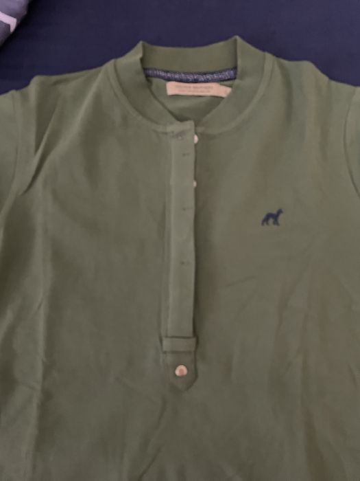 Tshirt/ polo- Sacoor Brothers (verde tropa)