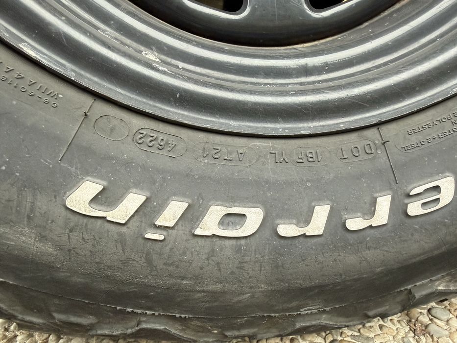 4 jantes r15 -25 com pneus + 1 jantes -30