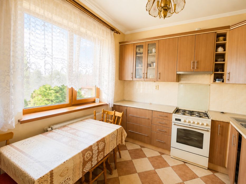 Продаж  окремого будинку біля Львова!