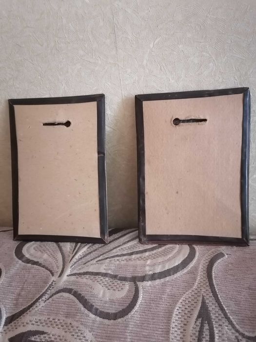 Чеканка латунная в туалет.