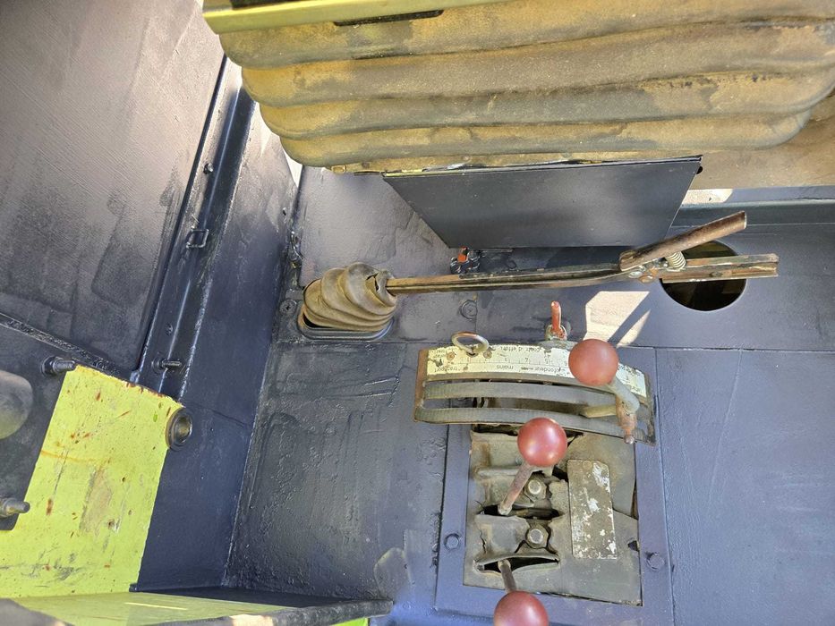 Ciągnik Mercedes MB trac 800