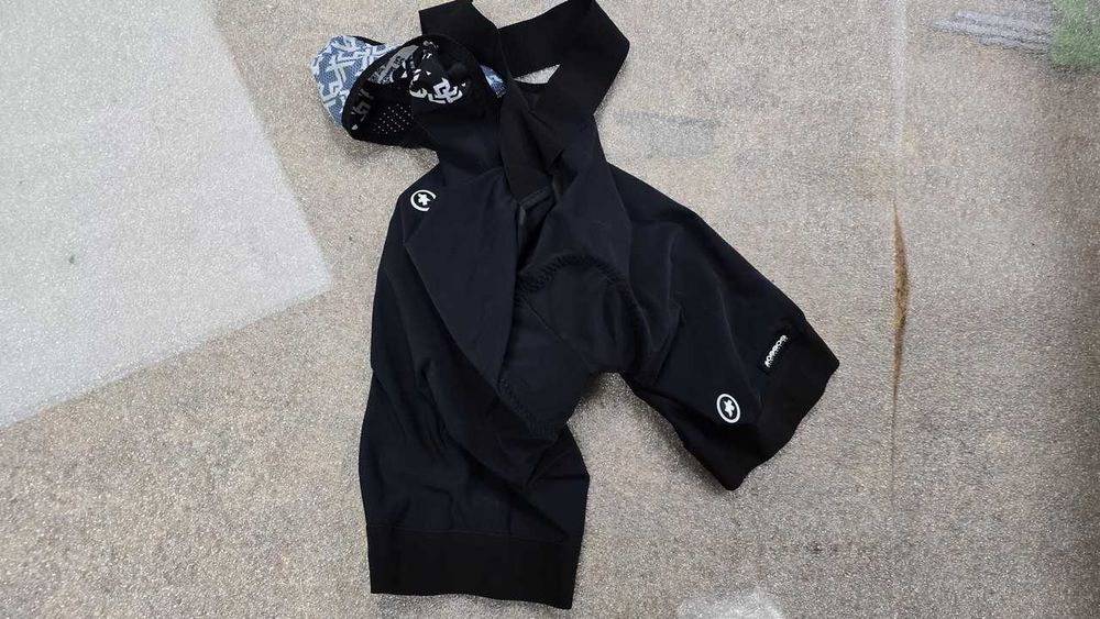 Велосипедні шорти Asos