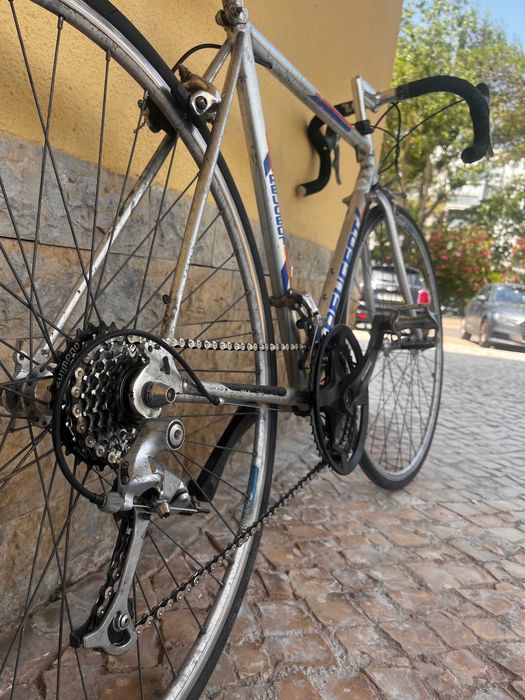 Bicicleta Vintage Peugeot – Road bike