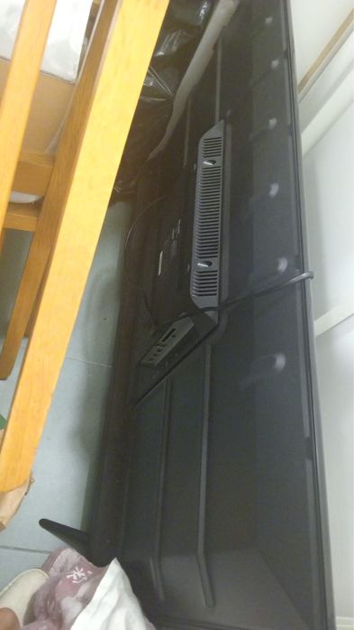 TV SLVR 43” — 150€ (Negociável)