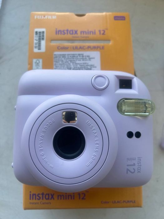 Fujifilm Instax Mini 12  новий