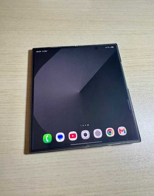 Samsung Galaxy Z Fold 7 512 GB – stan idealny